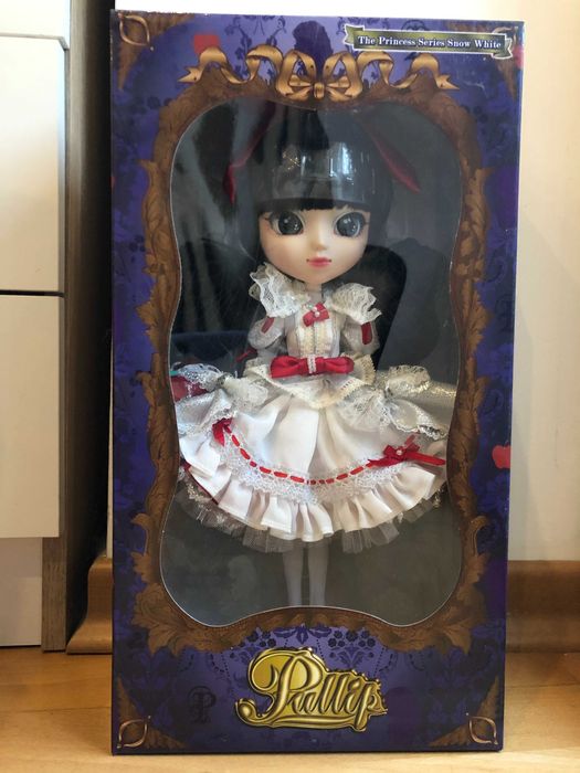 Pullip Snow White