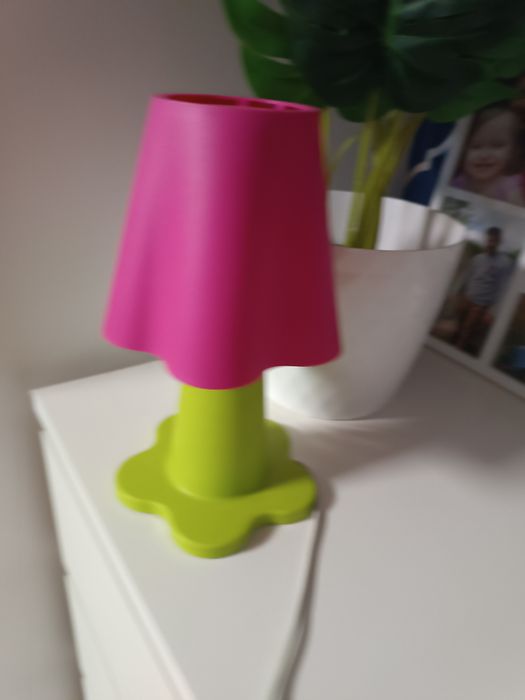 Lampka nocna stojąca Ikea kwiatek