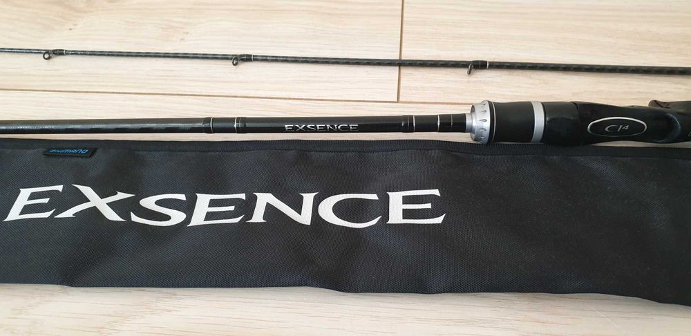 Кастинговый спиннинг Shimano Exsence B804M/R