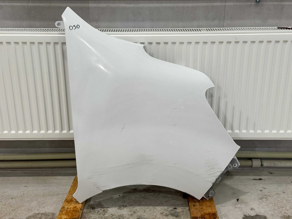 Праве переднє крило до Renault Master 4 (Рено Мастер 4)