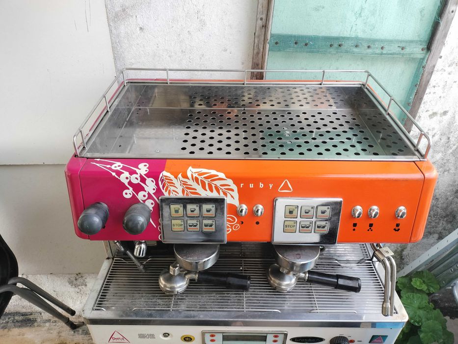 Maquina de Café profissional + moedor de café