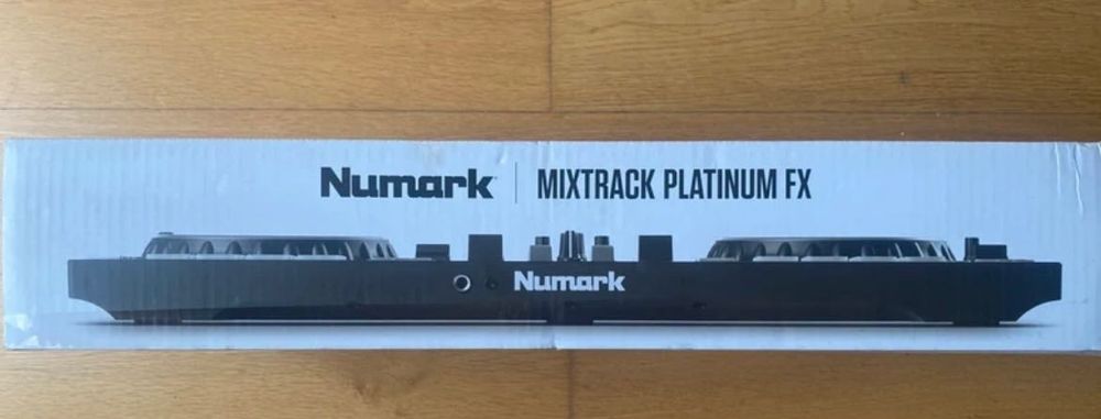 Controladora Numark NA CAIXA