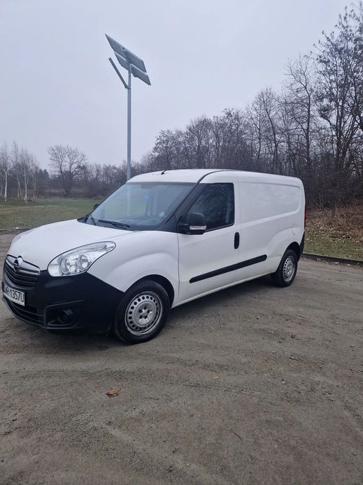 Seat Ibiza Opel Combo 2018 r
