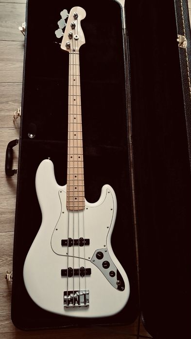 Fender Player Jazz Bass MN PWT