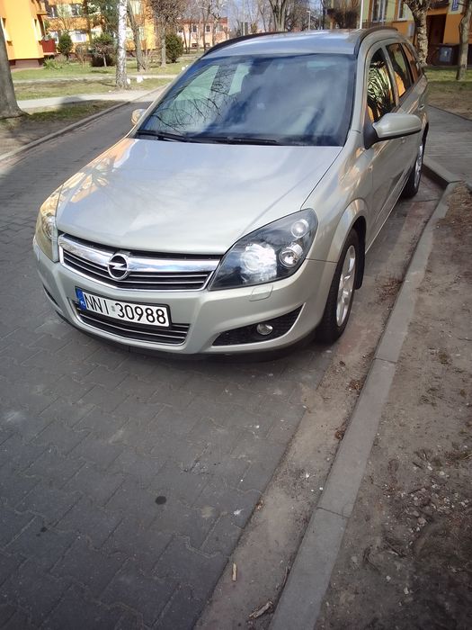 Opel Astra H 1.7. 110. Km