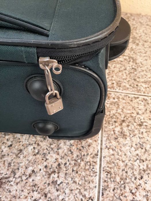 Mala de Viagem Jameson Usada – Merchandise Oficial