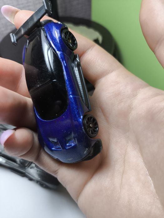 Продам оригінальні машинки hot wheels