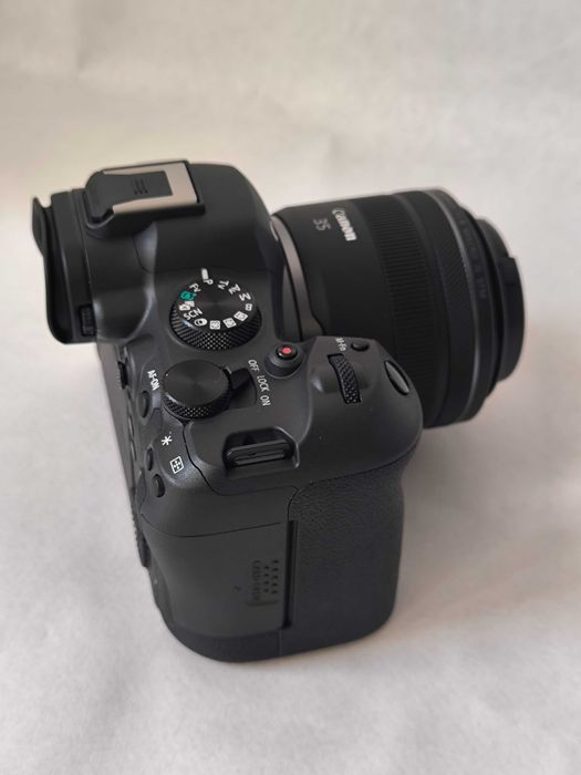 Комплект  Canon EOS R6 Mark II + RF 35mm f/1.8 Macro Новий. Гарантія
