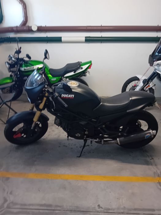 Ducati Monster 620 IE Dark