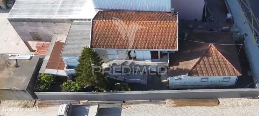 Moradia T4 com Anexo + Segunda Moradia Térrea | Fânzeres – Oportuni...