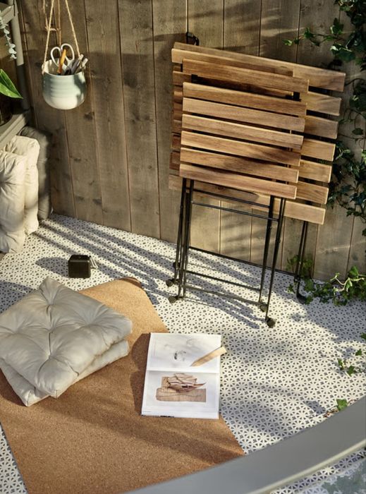 1 Mesa esplanada Ikea