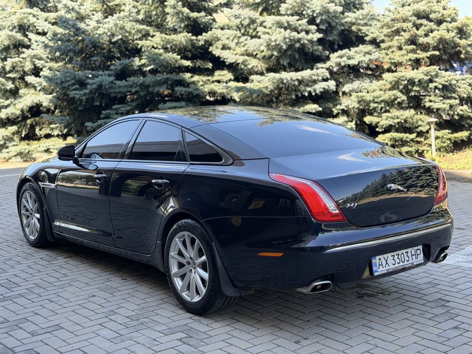 Jaguar Xj 5.0 бензин автомат в отличном состоянии!