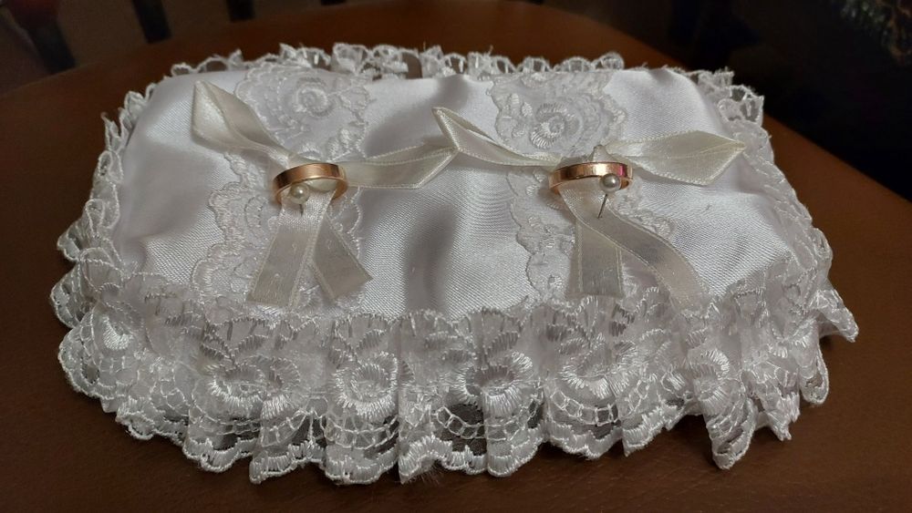 Подушечка весільна для обручок