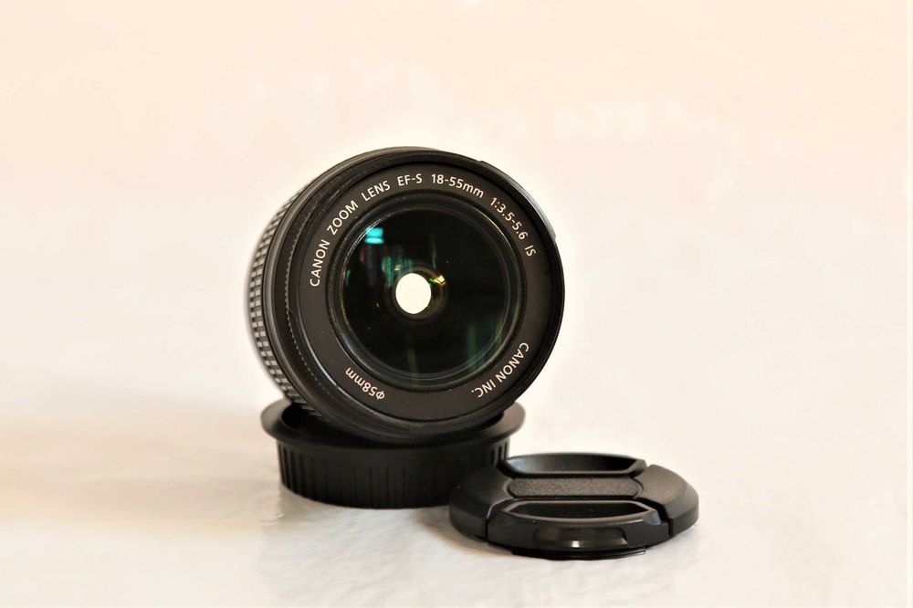 Lente Canon 18-55mm com estabilizador objetiva em bom estado