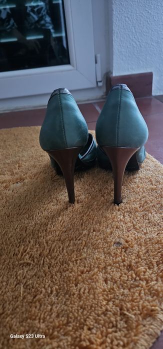 Sapatos zilian com salto