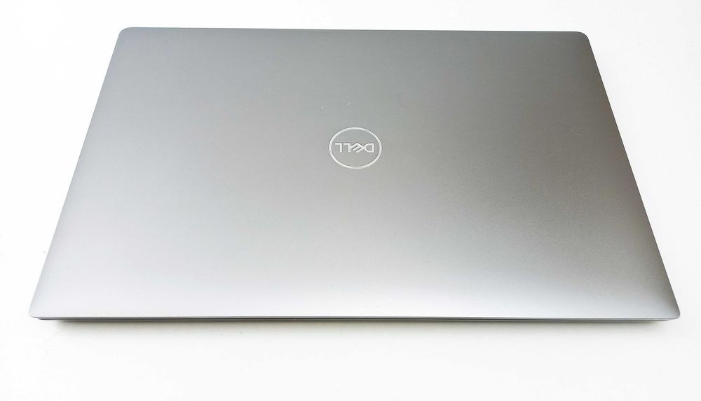 Dell Precision 5540  i7-9850H 16Gb 256SSD FullHD IPS Quadro T2000