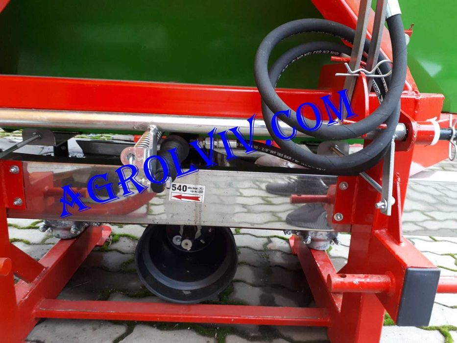 Розкидач міндобрив, міндобриво розкидач, розкидач мінеральних добрив