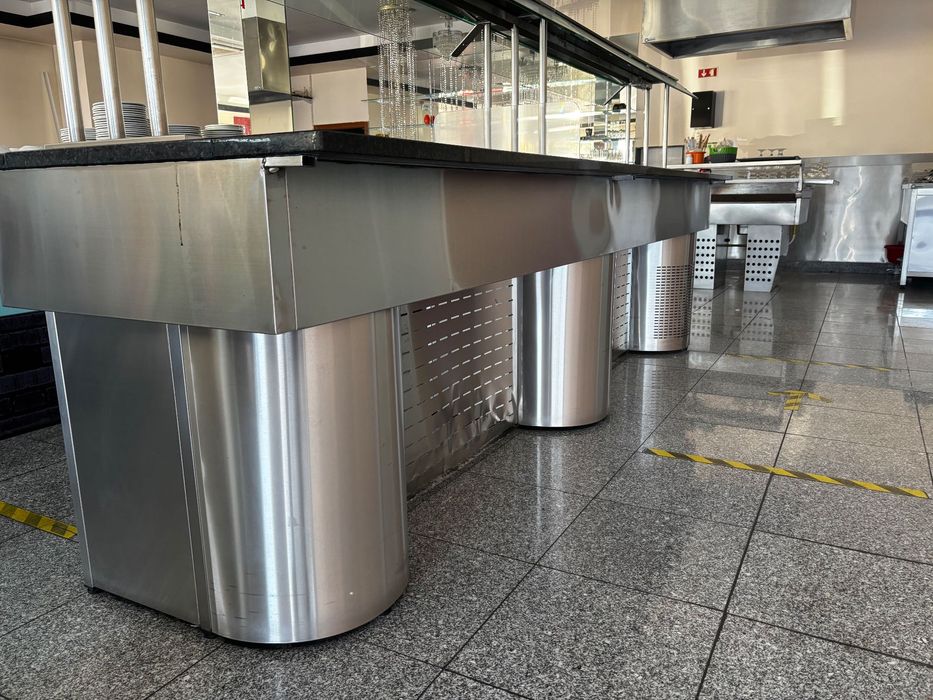 Vende-se Balcões de Buffet