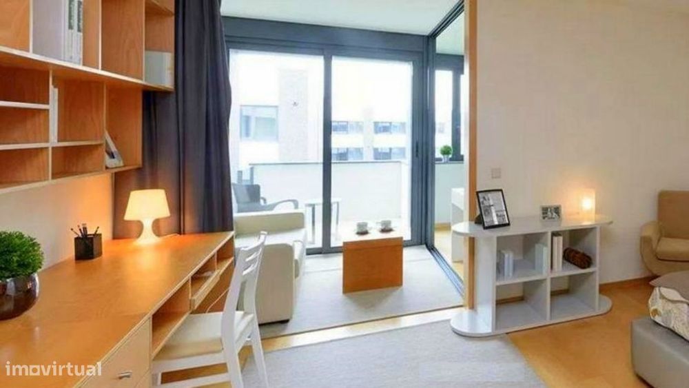 Apartamento T0 na Quinta da Portela