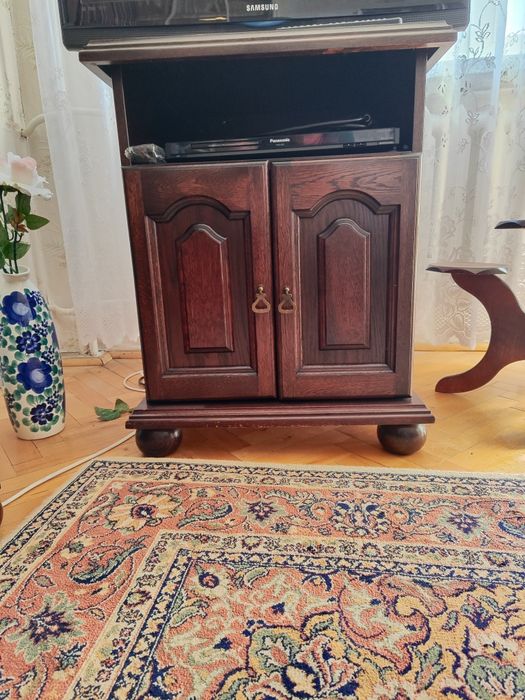 Kredens i dwie szafki