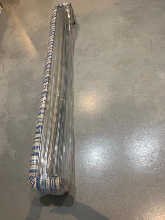 Sanefa feita à mão por medida