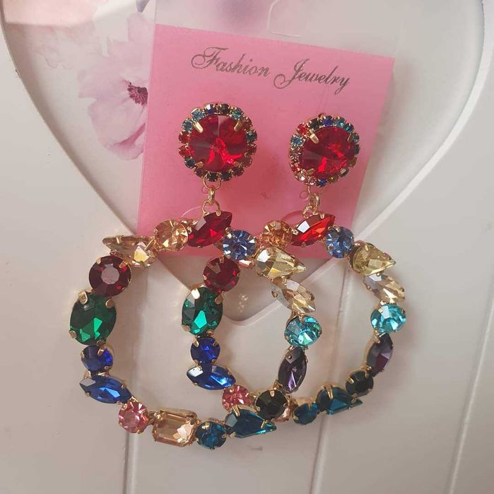 Kolczyki  25.00 zł.