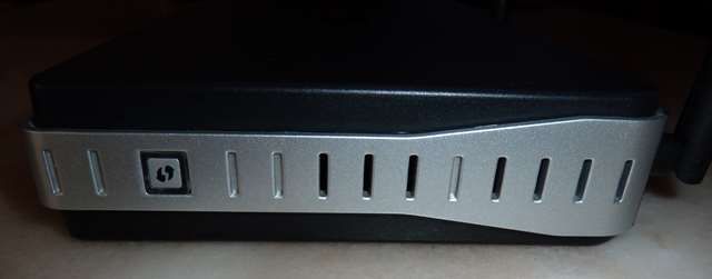 D-Link DSL-2740B Wi-Fi ADSL Modem Router64286319773699123