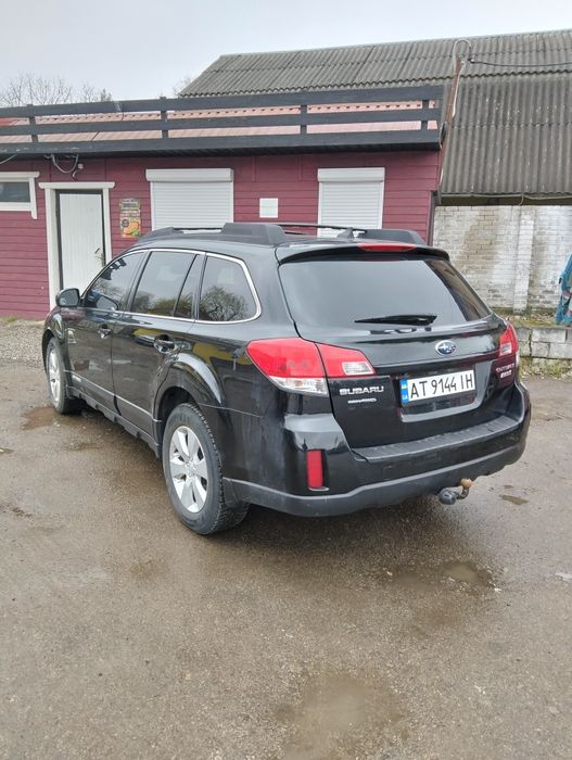 Продам  Subaru Outback 2010