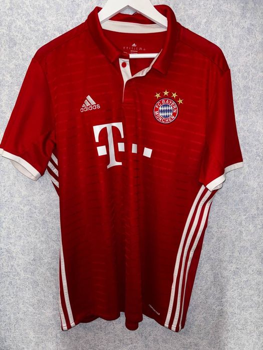 Футбольна футболка Баварія Мюнхен( Мюллер)