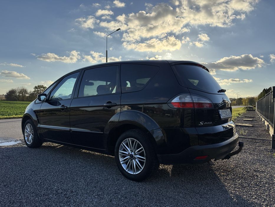 Ford S-Max