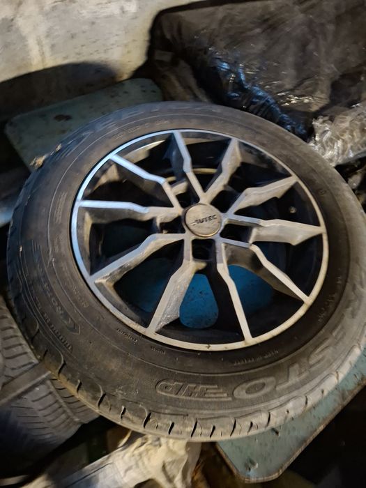 Alufelgi i opony golf 5