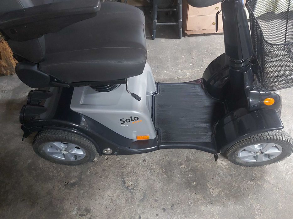 Elektryczny wózek inwalidzki Life and mobility