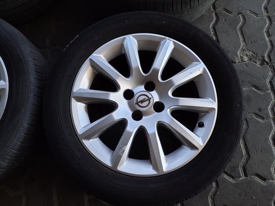 Jantes Opel R16 Com Pneus 205/55 Furação 5X110
