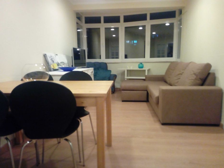 250€-quarto partilhado para estudante em Lisboa, Rua da Cidade da Praia