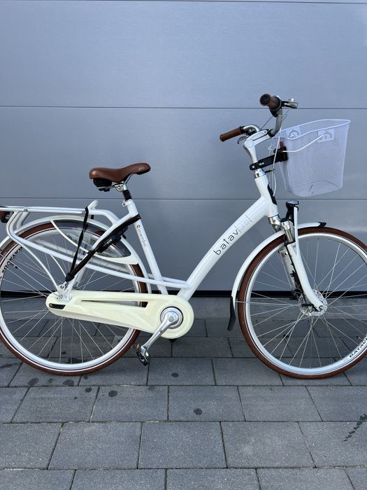 Rower miejski biały