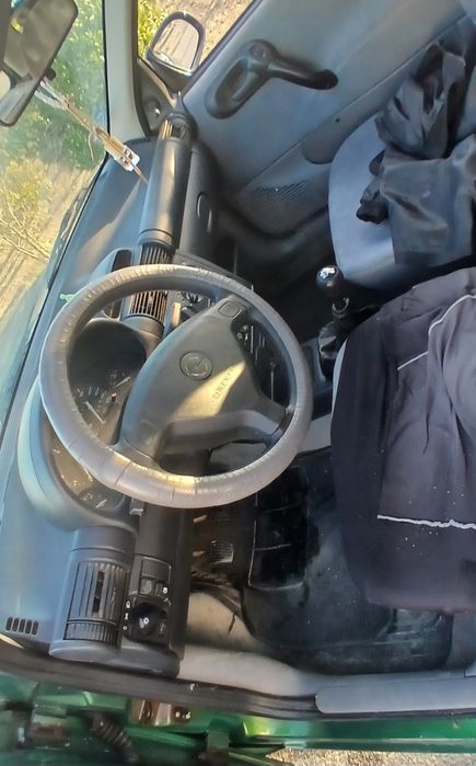 Opel corsa 1.0 gasolina