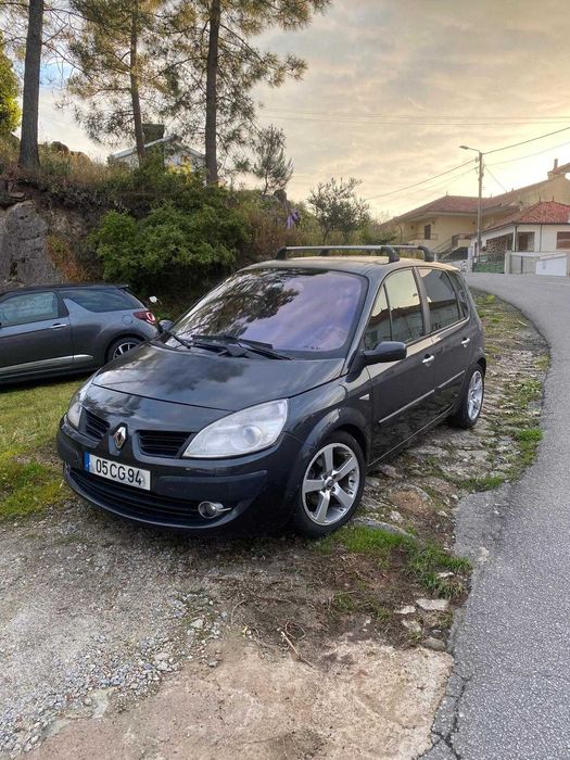 Carro Renault Scenic 2006