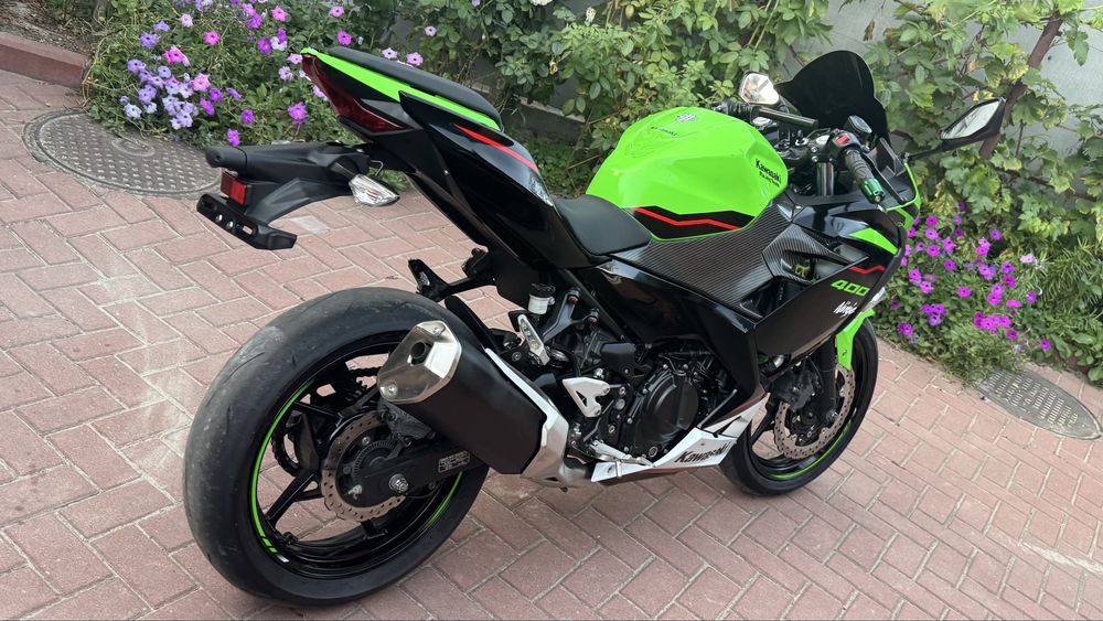 Kawasaki NINJA 400 2021 рік