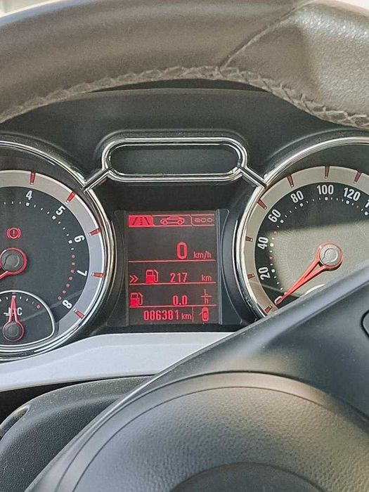 Opel Adam Glam 1.2 — photo 3