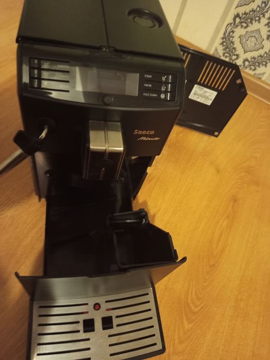 Кофемашина Saeco Minuta HD8761