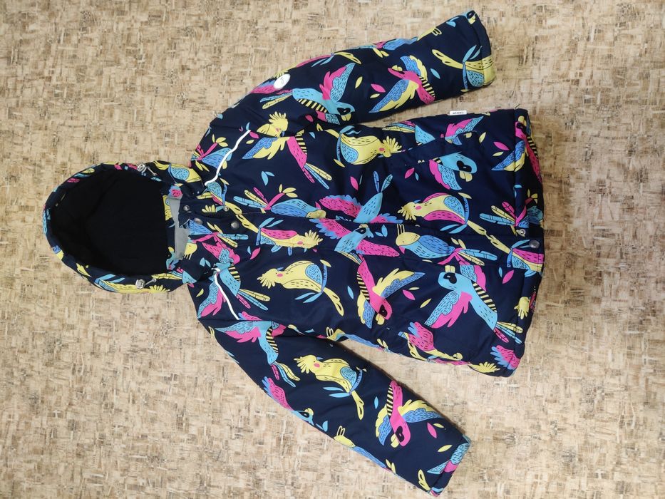 Куртка зимова 140р.