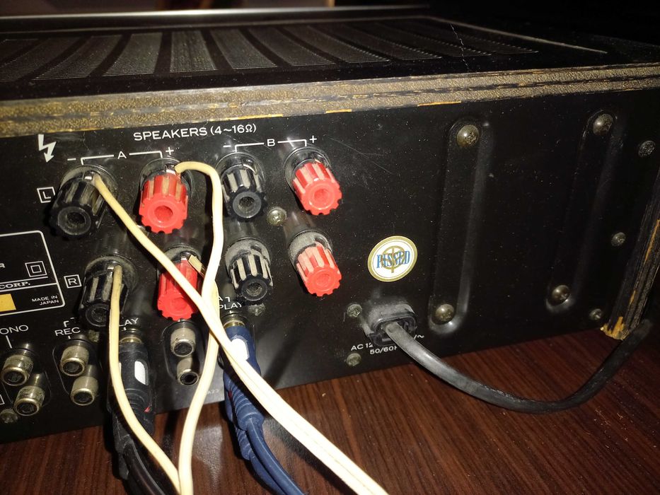 Ampituner Kenwood KR3010