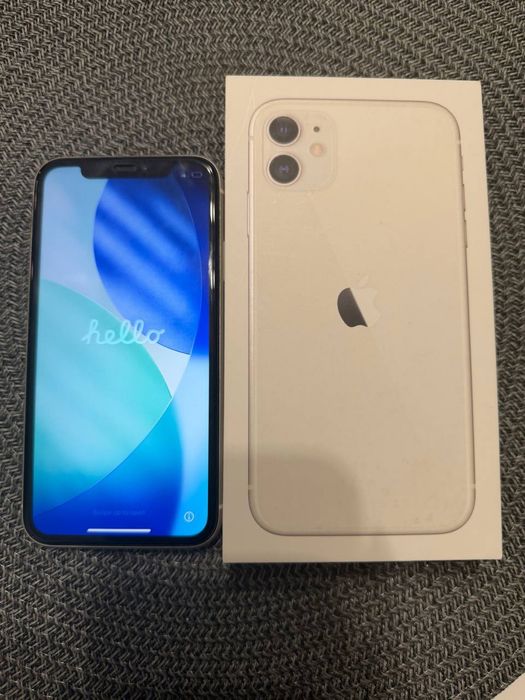 IPhone 11 отличное состояние