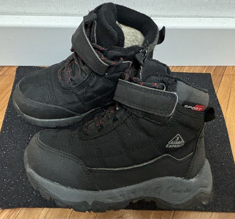 Зимові ботінки , сапожки 27 р 17 см