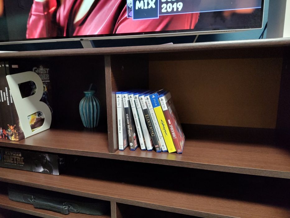 Szafka RTV pojemna