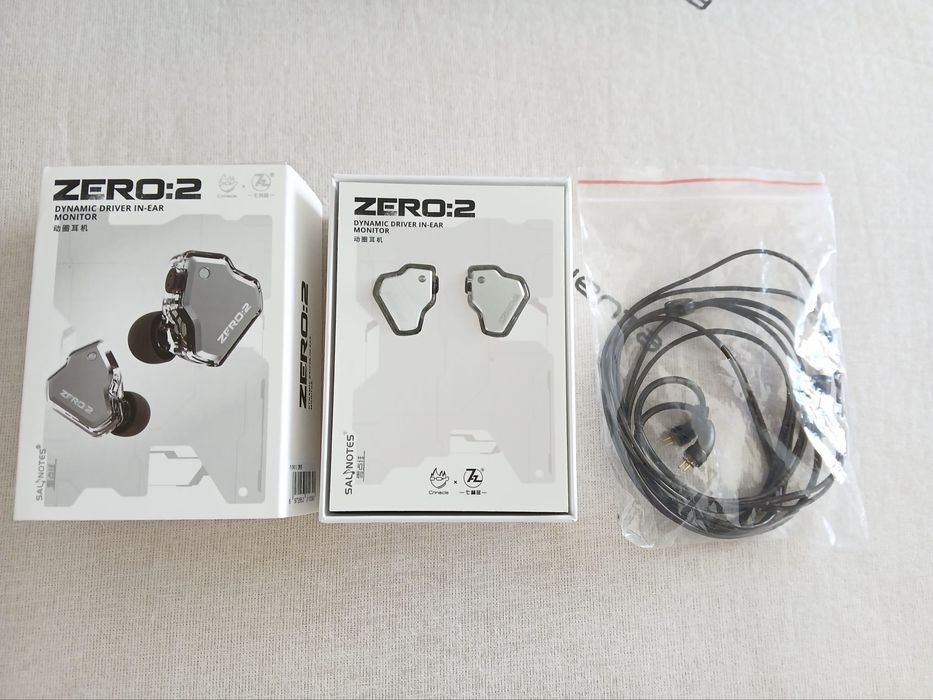 7HZ x Crinacle Zero: 2 - Silver - (NOVO)