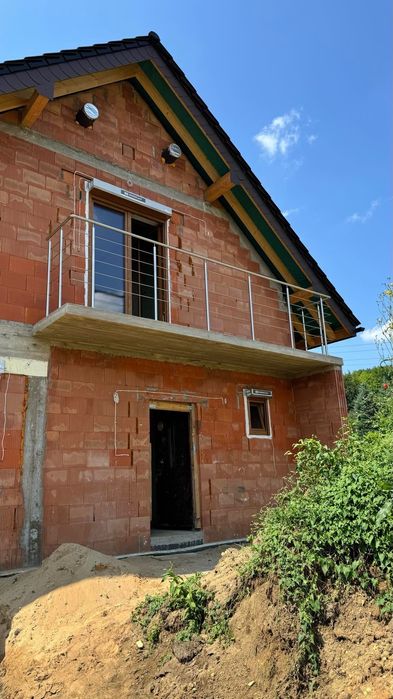 Balustrady nierdzewne zabezpieczenia okienne