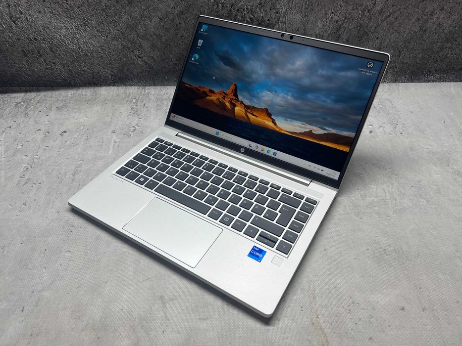 HP ProBook 440 G8 / i7 1165G7 4.7GHz / 16GB DDR4 / 256SSD / 14FHD