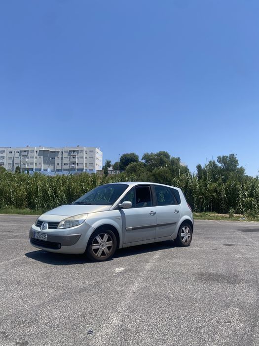 Renault Scénic — fotografia 6