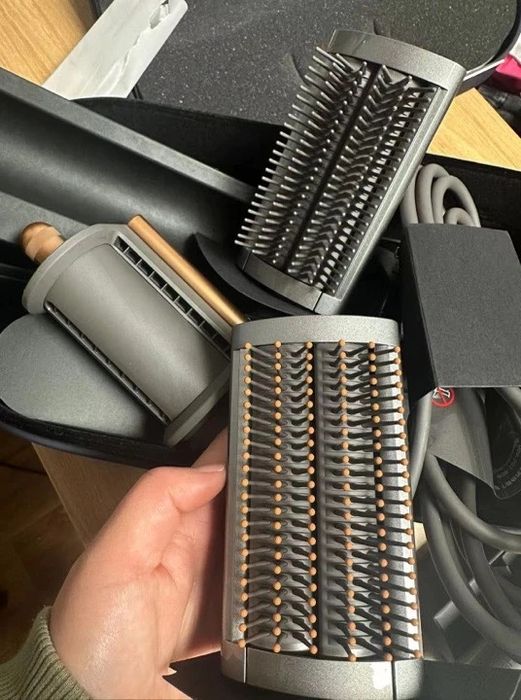 Стайлер Dyson фен